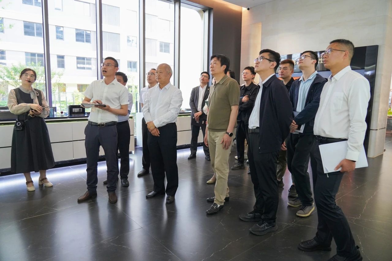 滁州市新兴产业链综合协调专班调研金鹏智能建造产业链